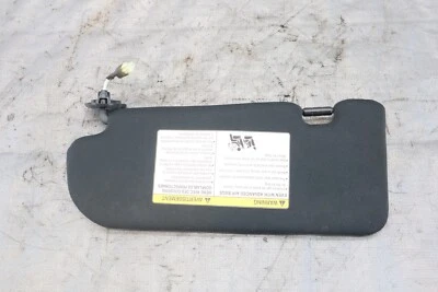 Infiniti Q60 Sport 2017 3,0 T AWD VR30 OEM conjunto de parasol para pasajero derecho #7209 Foto 1 de 4