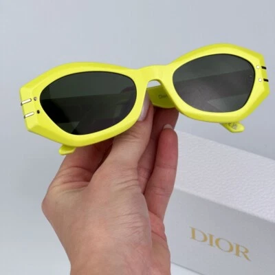 Gafas de sol Dior para mujer amarillo verde mariposa DIORSIGNATURE B1U 66C0 NUEVAS Foto 1 de 4