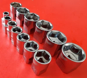 NEW Milwaukee Tools 3/8" Drive 13 Piece Shallow SAE 1/4 - 1" Chrome Socket Set - Picture 1 of 6