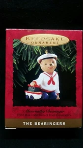 TOTALMENTE NUEVO Hallmark Keepsake Ornament The Bearingers Series-Abernathy - Imagen 1 de 2