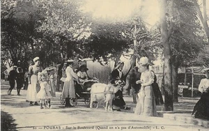 CP Repro 62 Fouras Auf dem Boulevard wenn kein Auto da ist - Bild 1 von 2