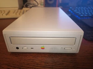 APPLE II / IIe / IIGS APPLECD 600E SCSI Lecteur CD x4 Externe - Imagen 1 de 4