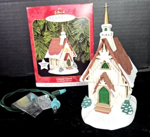 Hallmark KEEPSAKE Christmas Ornament ~ Colonial Church 1999 - Picture 1 of 7