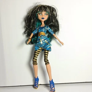 Monster High Cleo De Nile Picture Day Puppe 2008 Mattel guter Zustand mit Armband - Bild 1 von 17