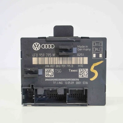 Centralina porta posteriore destra AUDI A6 Avant 4F5, C6 4F0959795M 2.0 10620474 - Immagine 1 di 4