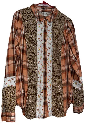 Camisa Cato talla grande 18/20W para mujer a cuadros/floral/impresión animal con cuello de retazos Foto 1 de 4