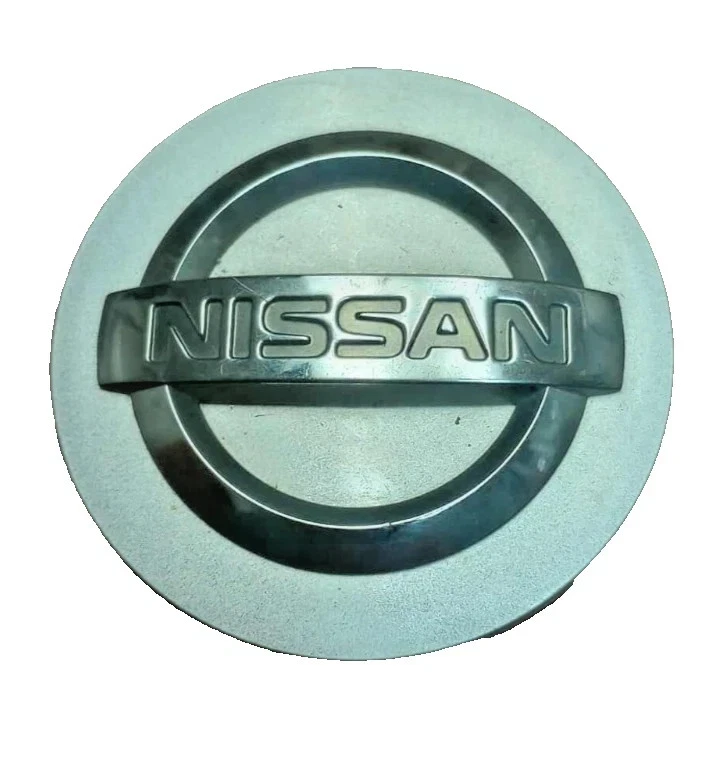 Tapa central Nissan Altima, Maxima, Murano 2002-2014 OEM 40342-ZM70B 2-1/8 E.G.W Foto 1 de 1