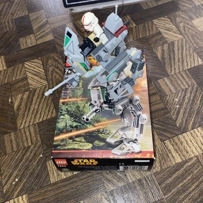 LEGO Star Wars: Clone Scout Walker (7250) With Box No Manual - Image 1 of 4