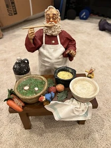 Kurt Adler KSA Fabriche Santa WHAT'S COOKING Santa at Stove 2 Pc w/ Box - Picture 1 of 2