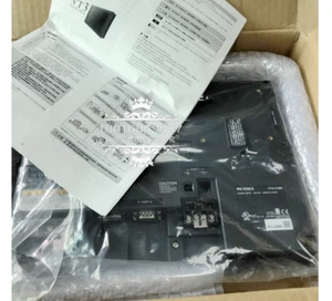 New In Box Keyence VT3-V10D Touch Screen LCD Display - Picture 1 of 2
