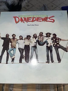 Ozark Mountain Daredevils - Don't Look Down - 1977 - A&M - Vinyl Album EX/VG+!!! - Picture 1 of 3