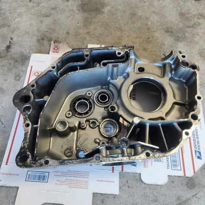 2003-2007 Suzuki DRZ125 L KLX125 L cárter lado izquierdo genuino OEM 11300-08G01 Foto 1 de 4