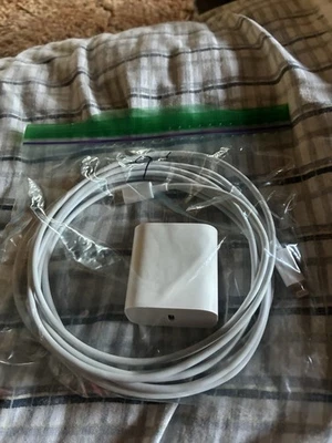 20W USB-C Fast Charger PD Adapter+Cable For Most iPhones & iPads 9’ Cable - Image 1 of 4