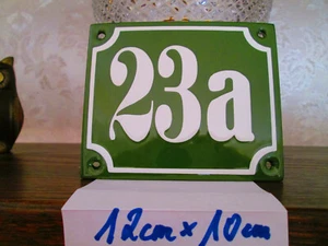 Hausnummer Nr. 23a weiße Zahl auf grünem  Hintergrund 12 cm x 10 cm Emaille - Picture 1 of 12
