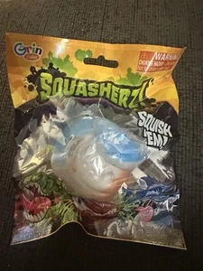 Grin Studios Squasherz Squish 3” bola de tiburón juguete blando NUEVO sellado poco común - Imagen 1 de 4