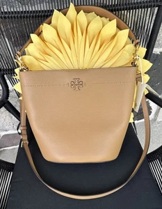 Tory Burch McGraw Pebbled Leather Bucket Crossbody Shoulder NWT Tiramisu 144544 - Picture 1 of 14