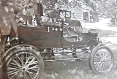 Stanley Steamer 1902 vintage coche antiguo - automóvil foto original instantánea # 21 Foto 1 de 3