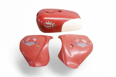 Bsa A65 650 gas tank Hornet Spitfire Side Covers 13 Nice *2617A - Image 1 of 4