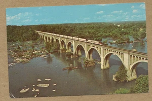 Vista aérea del tren automático Amtrak cruzando el río James, Richmond VA postal - Imagen 1 de 2