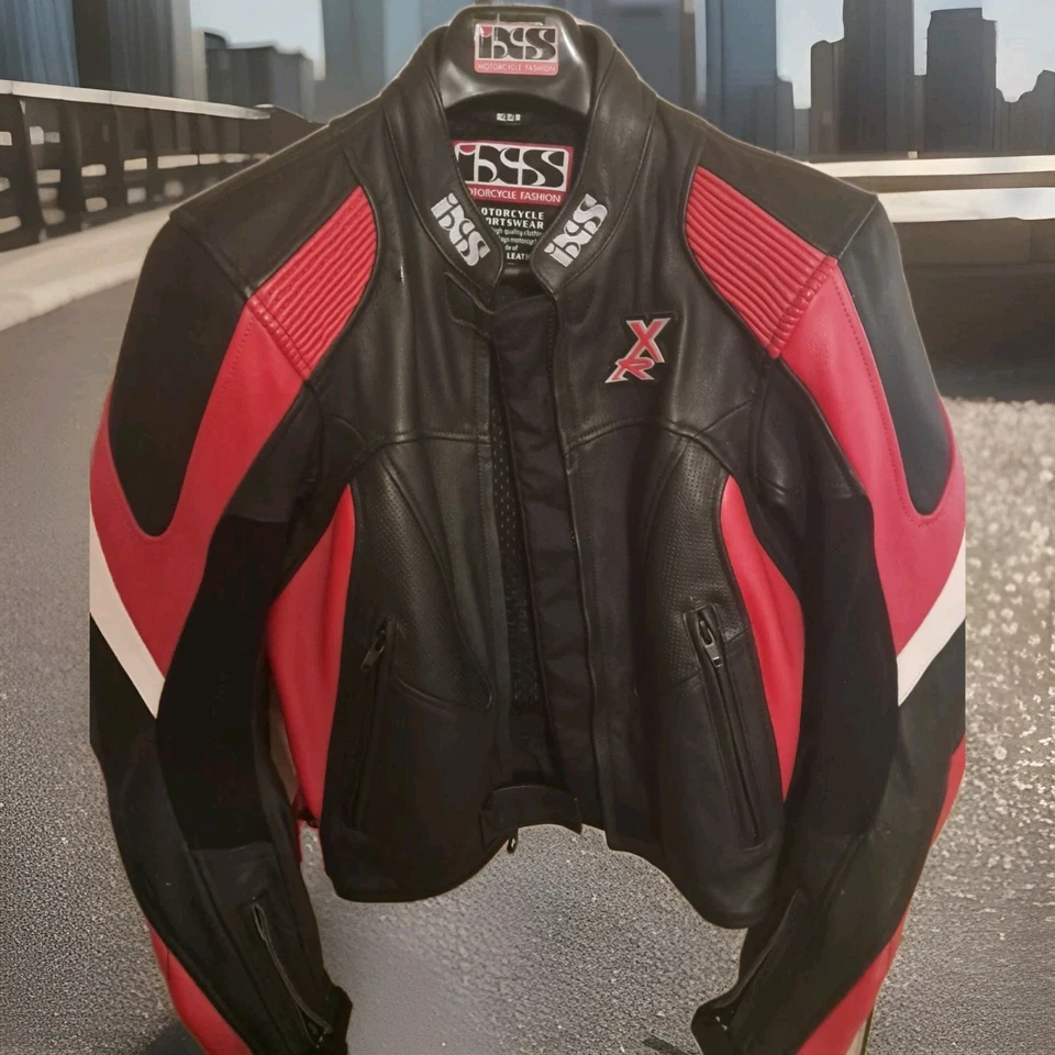 🏍Giubbotto Moto Marca iXS- Pelle TG 44 Unisex - Perfette Condizioni Protezioni - Immagine 1 di 4