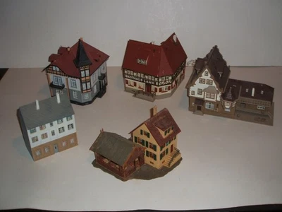 Häuserkonvolut H0 Faller,Vollmer...? Getränkehandel,Gasthaus,Villa;Wohnhaus - Bild 1 von 4