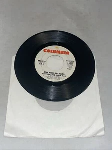 The New Seekers – Give Me Love Your Way 1977 Columbia Promo Pop Rock VG+ - Picture 1 of 1