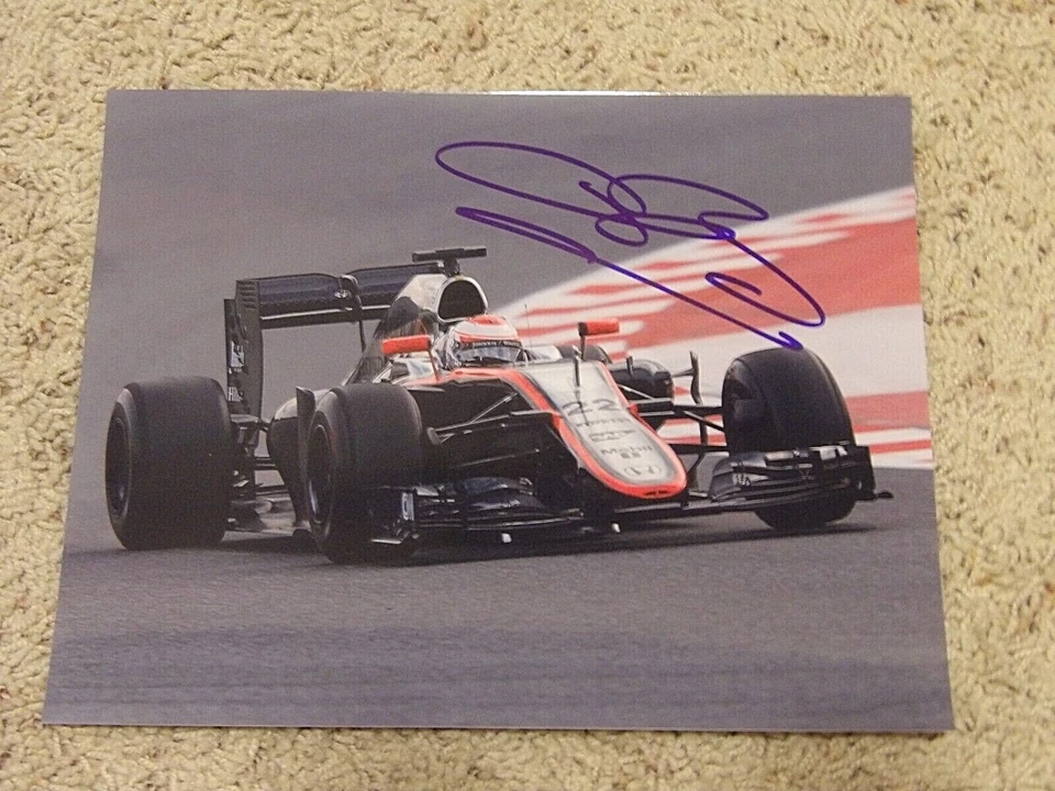 JENSON BUTTON F1 CHAMPION SIGNED 8X10 PHOTO  coa 3 - Image 1 of 1
