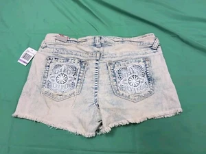 Wall Flower Womens Acid Wash Denim Shorts Size 11 NWD  - Picture 1 of 13