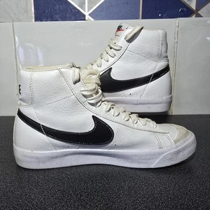 Nike Women's Blazer Mid 77 White Black DA4086-100 Trainers UK Size 5.5 - Picture 1 of 15