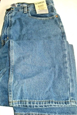 Pantalones de mezclilla para hombre calce relajado pierna recta talla 34x32 vida al aire libre lavado medio NUEVO Foto 1 de 2