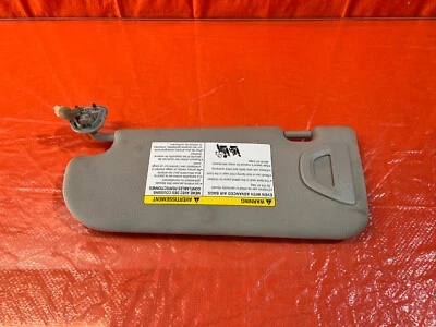 17-20 INFINITI Q50 / 17-20 Q60 - MODELO TECHO CORREDIZO - PARASOL - PASAJERO DERECHO OEM Foto 1 de 4