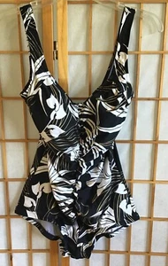 Maxine Of Hollywood Women's Size 12 One Piece Swimsuit Black Ruched Textured - Picture 1 of 4