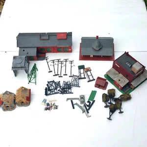 Life-like Railroad Train Station Pieces Bulk Lot Made In Western Germany - Picture 1 of 23