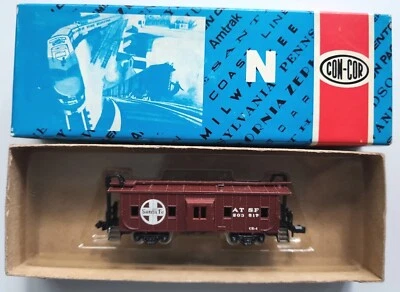 Con-Cor 1251A N Scale Santa Fe Bay Window Caboose ATSF NIB U103-5 - Image 1 of 4