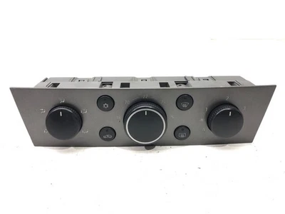 PANNEAU DE COMMANDE DE VENTILATION OPEL VECTRA C Sedan/Limuzyna 02-09 - Photo 1/4