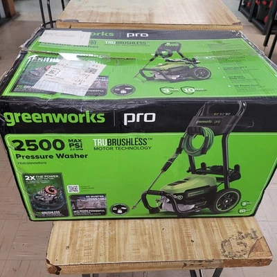 Nueva lavadora a presión eléctrica de agua fría Greenworks 2500 PSI 2 GPM con 5 puntas de pulverización Foto 1 de 4
