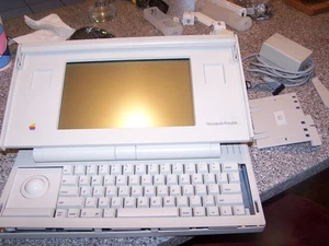Apple Macintosh Portable Computer SOLD AS IS for parts - Picture 1 of 6