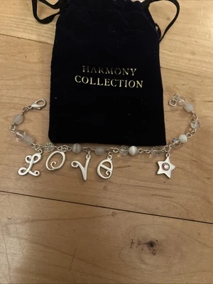 Pulsera Love Charm 7 1/2’’ Acabado Plata Mate Cuentas de Vidrio Swarovski Genuinas Foto 1 de 4