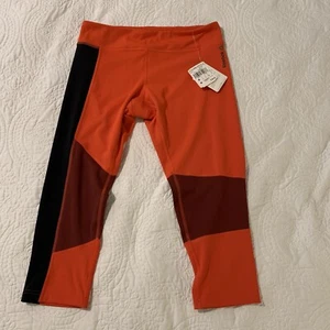 Reebok Womens M Colorblock Capri Leggings Speed Wick Orange Athletic Workout NEW - Picture 1 of 6
