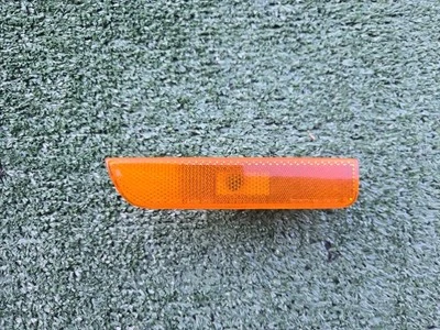 01-05 Volkswagen Passat Pasajero Parachoques Delantero Luz Marcadora Lateral Lámpara Fabricante de Equipo Original Foto 1 de 4