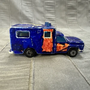Matchbox Ambulance Chevy Squarebody - Picture 1 of 7