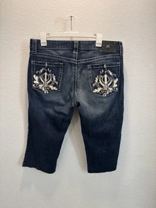 Pantalones Cortos Denim D9 Slick Talla 32 Bordados Bolsillos Traseros Corte Y2K - Imagen 1 de 6