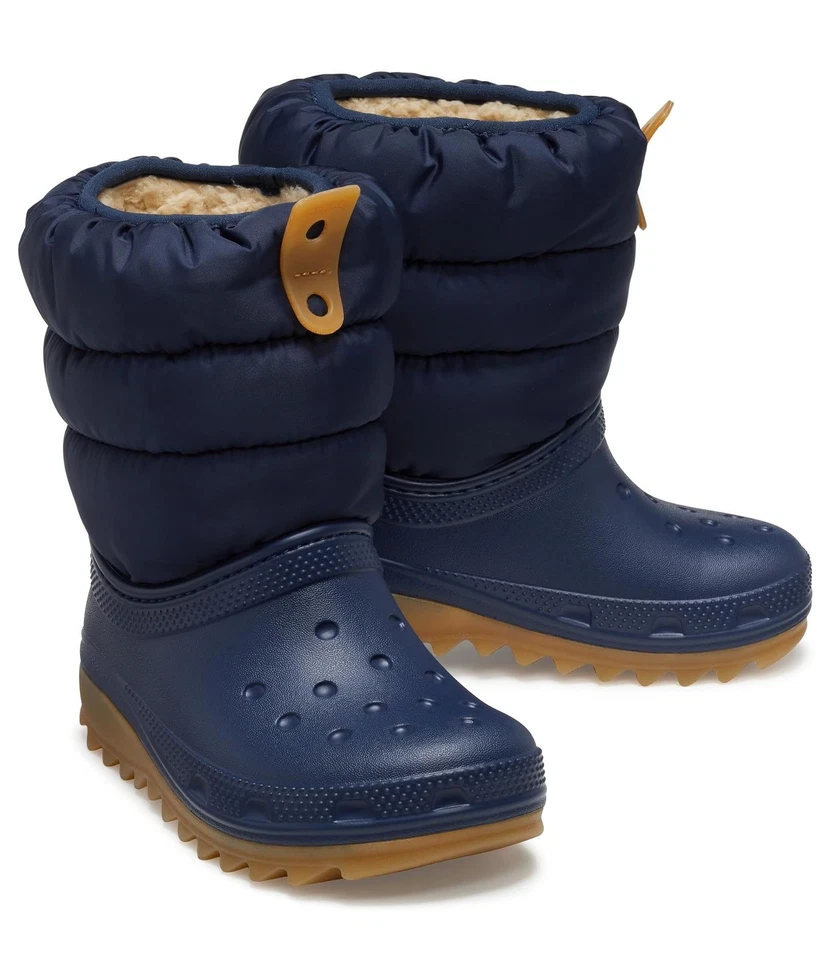 Botas Unisex Niños Crocs Niños Clásicas Neo Puff Boot (Niño Pequeño) Foto 1 de 1