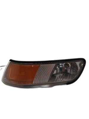 Luz de estacionamiento/esquina del conductor lámpara de giro compatible con 99-02 GRAND MARQUIS 1313242 Foto 1 de 4