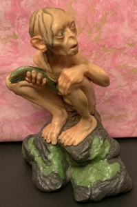 Sideshow Weta Collectibles The Lord of the Rings Smeagol Gollum Resin Figurine - Picture 1 of 8