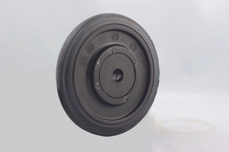 Polaris Colt 175/250/295/340, 1972, rueda loca y cojinete - 5.630" Foto 1 de 3