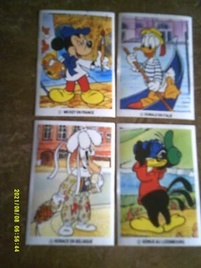 VACHE QUI RIT 21 IMAGES MICKEY ET SES AMIS A TRAVERS L EUROPE PLUTO DINGO DAISY - Imagen 1 de 6