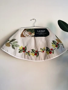 NWT RALPH LAUREN CHRISTMAS TREE SKIRT 48" HOLLY & PINECONES EMBROIDERED - Picture 1 of 7
