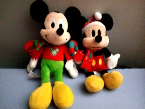 Disney Par de Peluche MICKEY MOUSE 9" NAVIDAD VACACIONES ROJO - Imagen 1 de 8