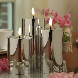 LED Kerzenset silber glänzend für Feiern Weihnachten 3 Größen D: 7,5cm 3er Set - Bild 1 von 8